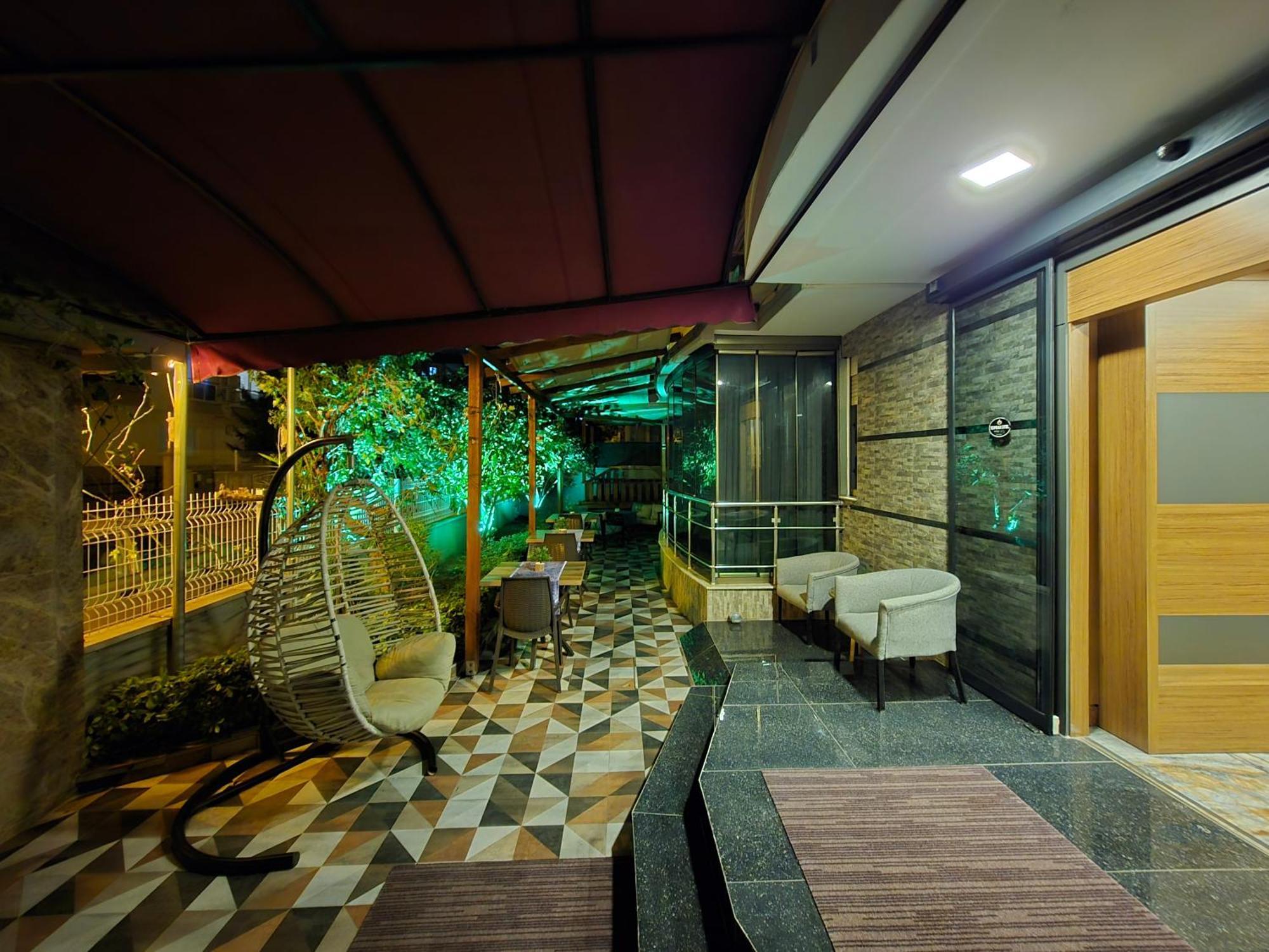 Toprak Apart Otel Antalya Exteriör bild