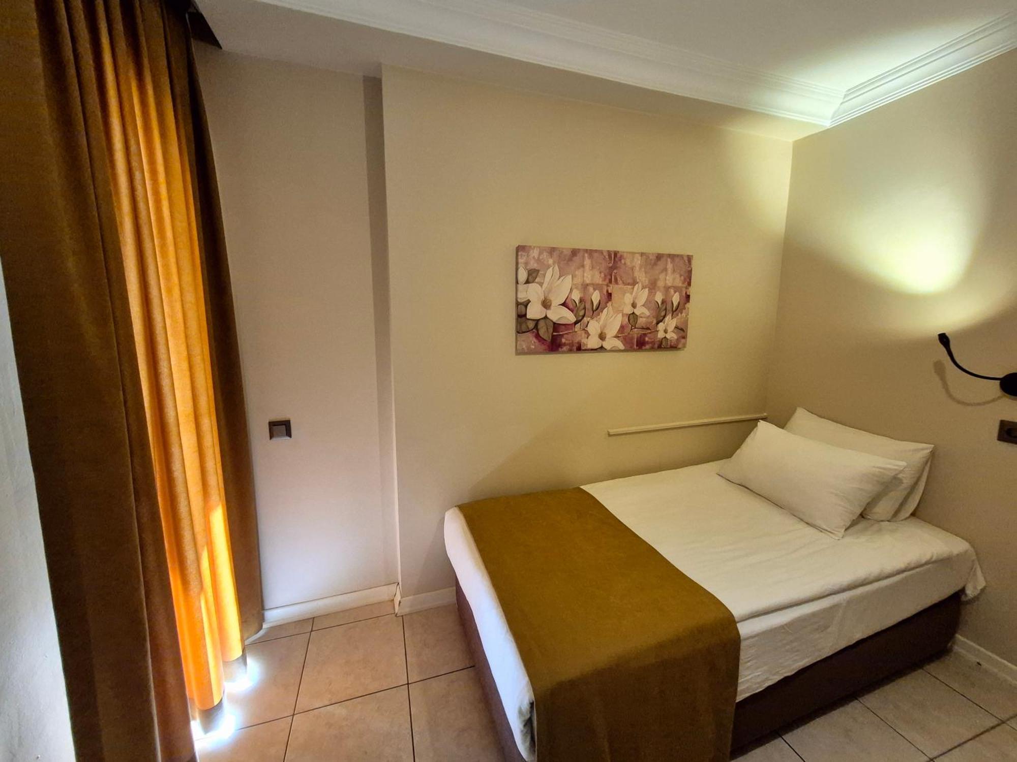 Toprak Apart Otel Antalya Exteriör bild