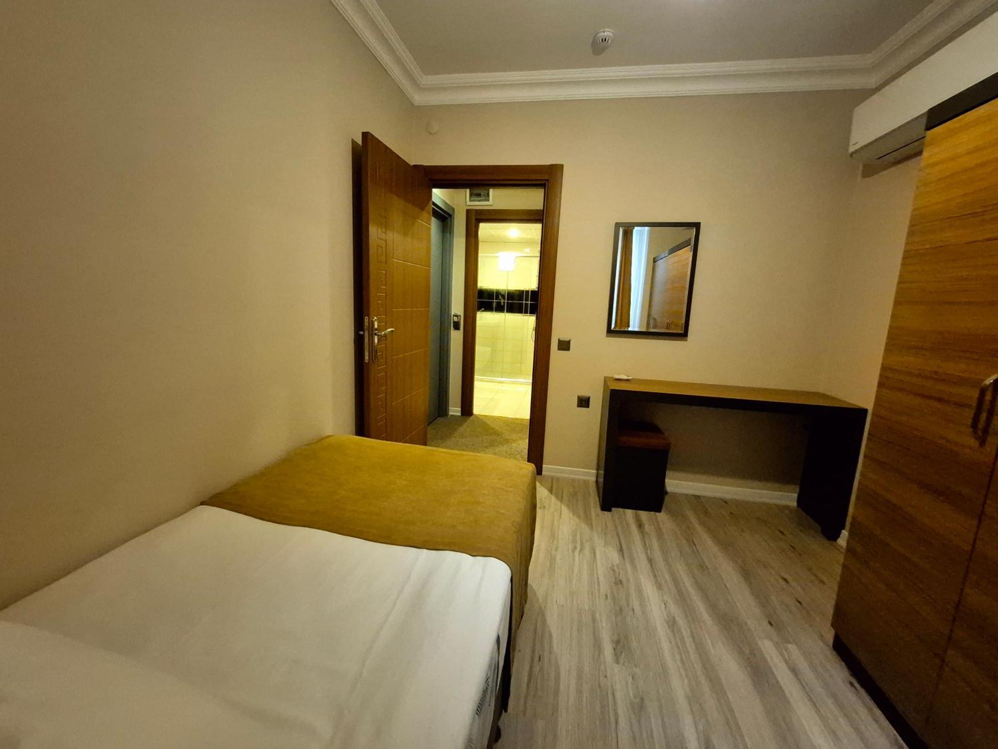 Toprak Apart Otel Antalya Exteriör bild