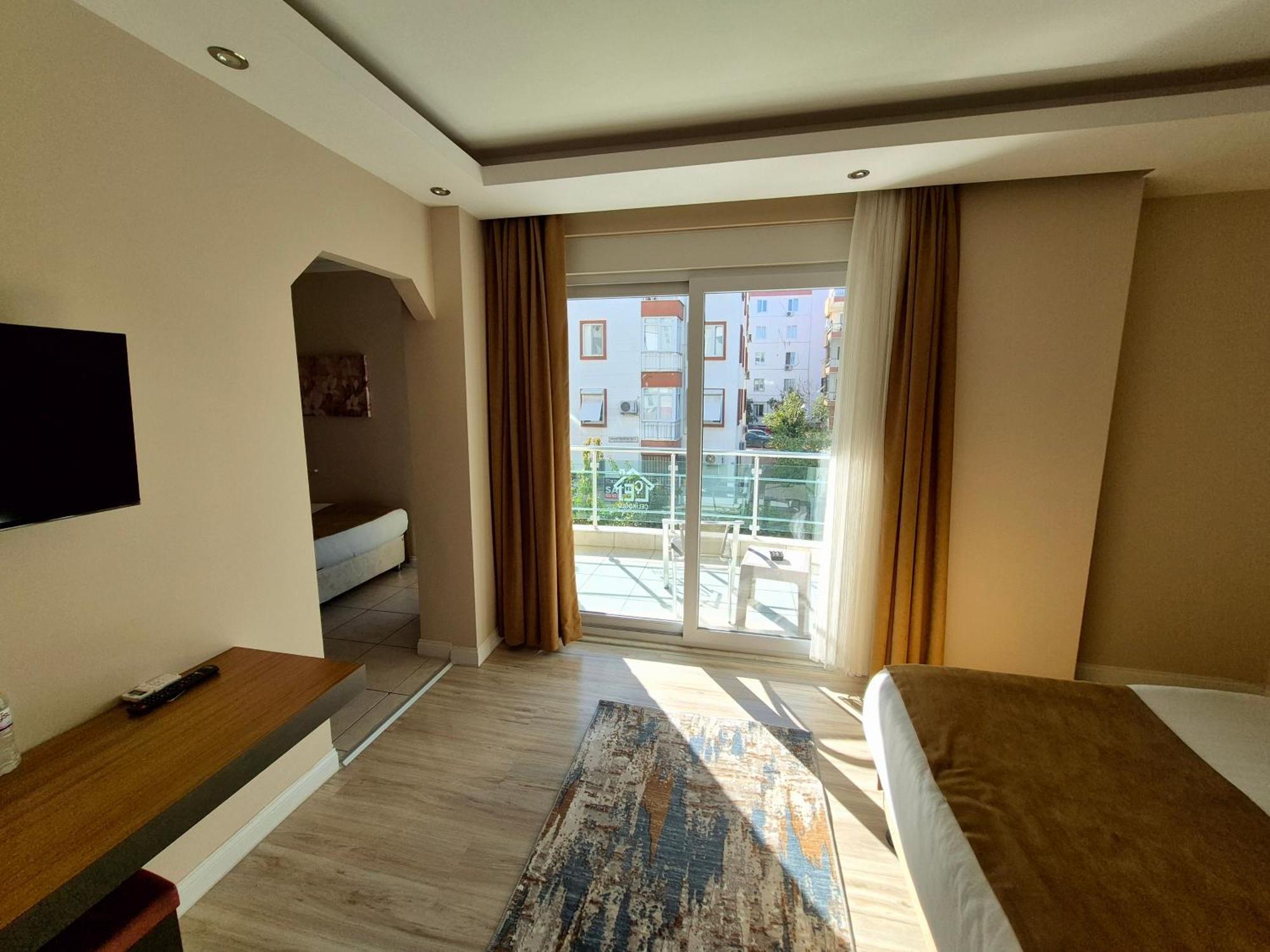 Toprak Apart Otel Antalya Exteriör bild